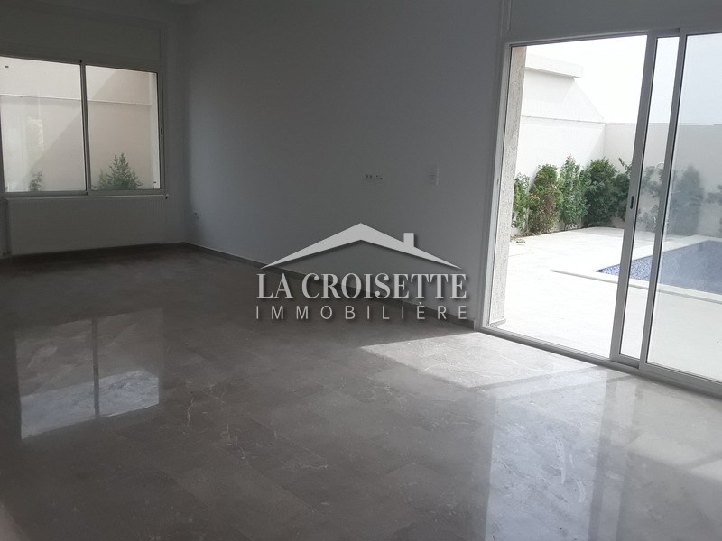 Une villa S+4 neuve avec piscine à La Marsa